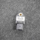 Senzor de impact dreapta spate TOYOTA HILUX VII Pick-up _N1_, _N2_, _N3_ 2011 OEM: 89831-04020 | 10613376