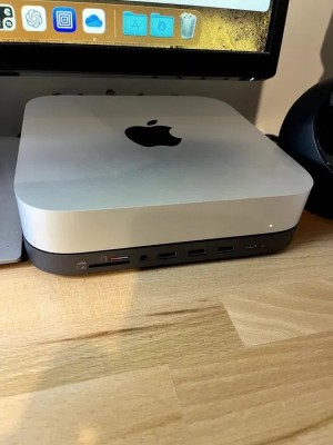 Vand Mac Mini foto