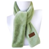 Cumpara ieftin Fular pufos din blanita