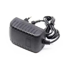 Sursa 9.0V 3A 2.1x5.5mm in priza
