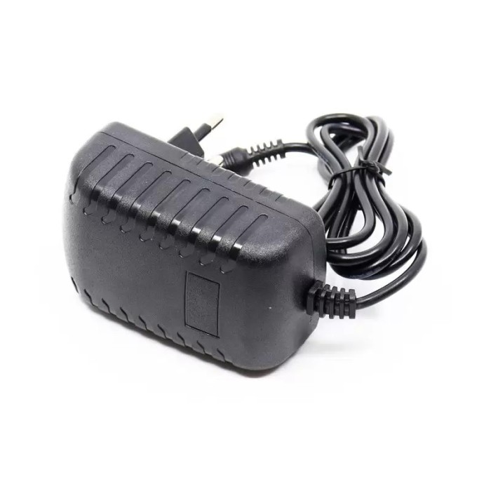 Sursa 9.0V 3A 2.1x5.5mm in priza