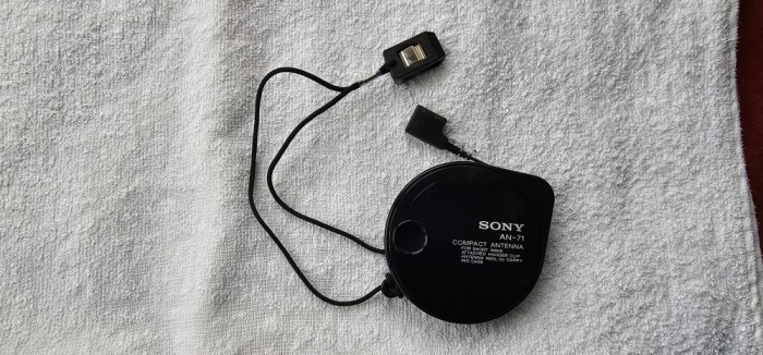ANTENA RADIO SONY AN-71 .
