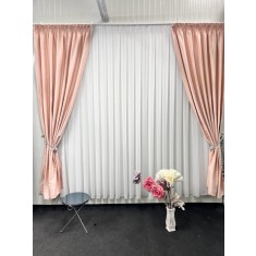 Draperie blackout pe textura de in, roz