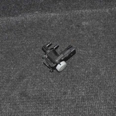 Supapa solenoid AUDI A6 4G2, C7, 4GC 2012 OEM: 1K0906283A | 2212273