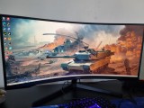 Vand monitor Samsung 4k ; curbat