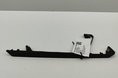 nerasta AUDI E-TRON GT 2023 OEM: 4J3857185A 31456494 foto