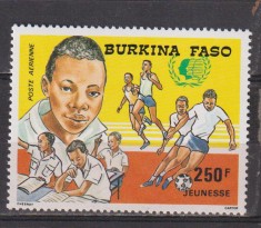 ANUL INTERNATIONAL AL TINERETULUI 1985 BURKINA FASO MI. 1074 MNH