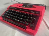 Mașină de scris silverette