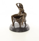 Femeie pe fotoliu - statueta erotica pe soclu din marmura EC-16, Bronz, Nuduri