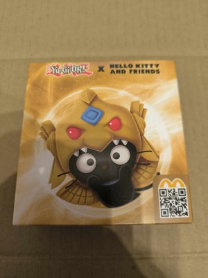 2024 Happy Meal McDonalds-Hello Kity-Yu Gi Oh - Chococat x Winget Dragon of Ra foto