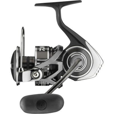 Mulineta Daiwa BG Monocoque 8000-H 6RUL foto