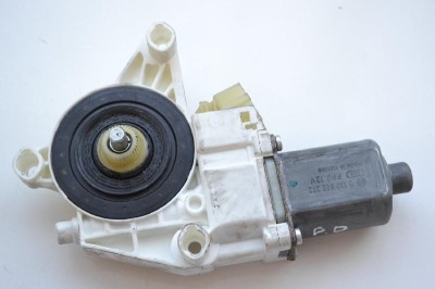 Motor macara geam ușă dreapta față MERCEDES-BENZ M W164 2007 OEM: 2518200742 1588648 foto