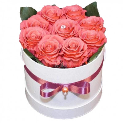 Cutie cu 9 Trandafiri Criogenati XL rosii &amp;Oslash;6,5cm, cadouri femei foto