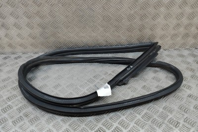 Garnitura ușă dreapta față PORSCHE 911 996 2002 OEM: 99653707603 | 31423569 foto