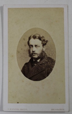 FOTOGRAF PETER HOPWOOD , BRIDGNORTH , BARBAT CU FAVORITI , FOTOGRAFIE C.D.V. , SFARSITUL SEC. XIX foto
