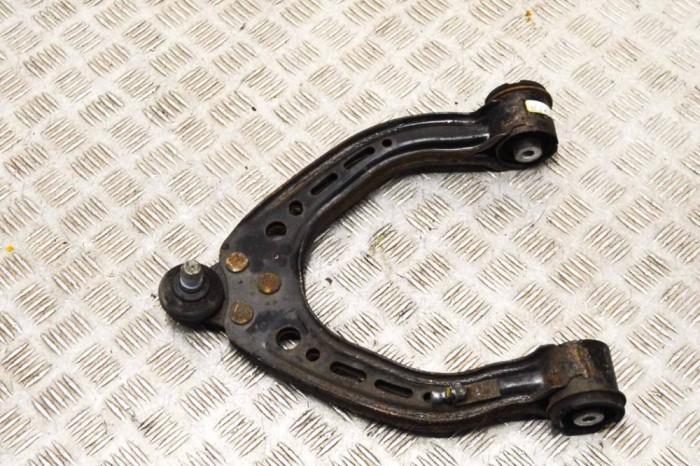 Braț superior dreapta față TESLA MODEL S 2017 OEM: 1043966-00-A 17016085