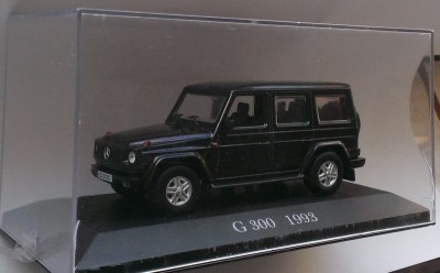 Macheta Mercedes-Benz G CLass G300 1993 negru - IXO/ Altaya 1/43 foto