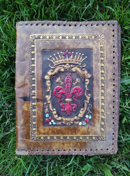 Coperta antica de carte