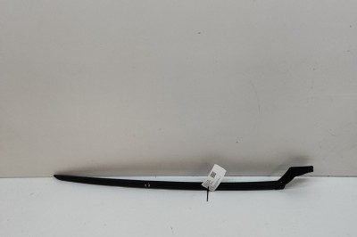 Ornament vertical parbriz dreapta KIA SPORTAGE V NQ5 2024 OEM: 86140-P1000 | 29054845 foto