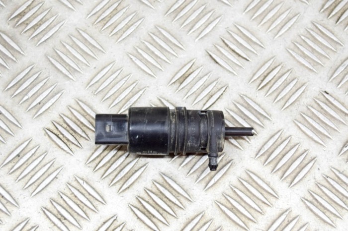 Motor rezervor lichid de parbriz VW PASSAT B8 3G2 2015 OEM: 1K5955651 20406688