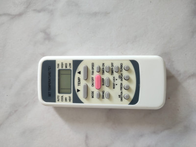 Vand telecomanda aer conditionat WHITE WESTINGHOUSE !! Telecomenzi aer, AC ! foto