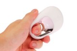 Satisfyer layons White Temptation 9.2cm - Satisfyer layons White Temptation este un stimulator clitoridian mic, compact si puternic