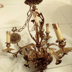Spectaculos candelabru antic din bronz Dore in stilul Rococo cu 3 brațe