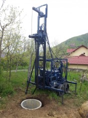 Vand Utilaj de Forat Fantani cu diametru mare 60 - 115 cm foto
