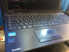 Laptop Toshiba satellite C50 procesor i3 foto