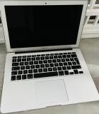 Macbook Air 13 aproape NOU