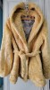 Haina Dama Blana Ecologica Bej Camel cu Gluga Supradimensionata Iarna L-XXL Cojoc Modern