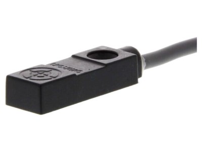 Senzor inductiv OMRON 0-3mm PNP NC 10-30V cablu 2m IP67 foto