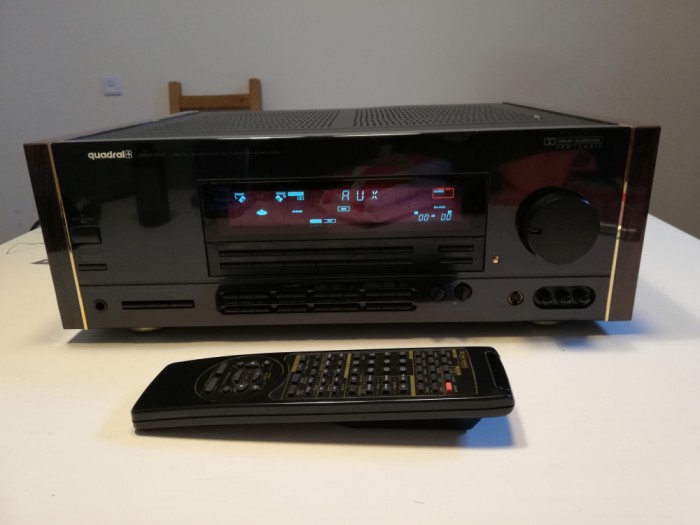 Amplificator QUADRAL model LOGIC FIVE cu telecomanda - Impecabil/Vintage/Korea