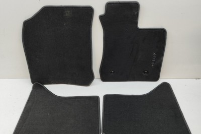 Set covorașe TOYOTA HILUX VII Pick-up _N1_, _N2_, _N3_ 2012 OEM: PZ49C-NP358-FA | 28148398 foto