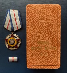 ORDINUL &amp;quot;MERITUL MILITAR&amp;quot;, RSR, CLASA II, CU CUTIE SI BARETA foto