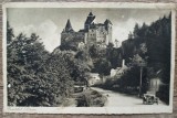 Castelul Bran automobil de epoca// CP
