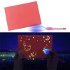 Tablita magica fosforescenta, rescriptibila, lumineaza roz, breloc UV - A4