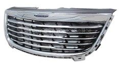 Grila radiator Chrysler Town Country, 11.2011-, crom/negru, 68100692AA, 24V105 foto