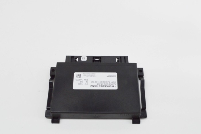Unitate de control cutie de viteze MERCEDES-BENZ E W213 2016 OEM: A2139002501,A0009016202,5WE00001 18786761
