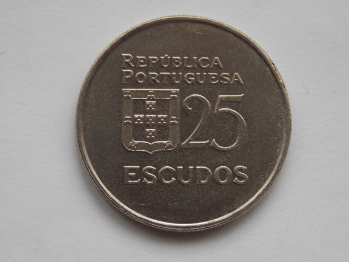 25 ESCUDOS 1985 PORTUGALIA