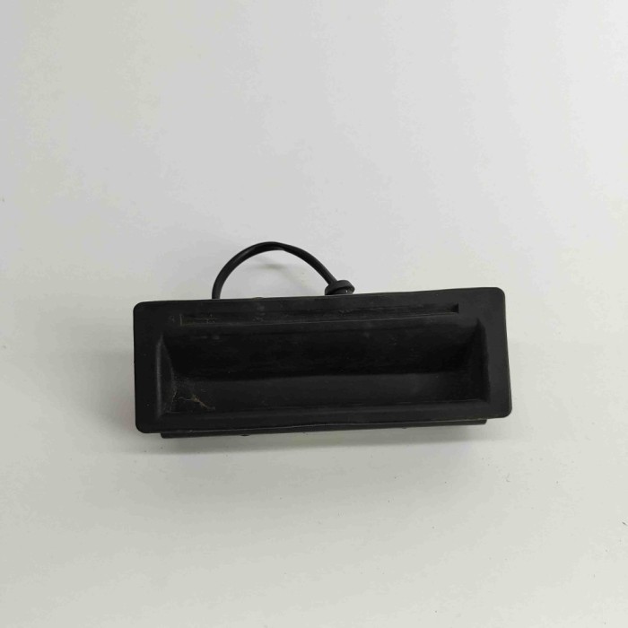 Comutator deschidere haion VW TOUAREG 7LA, 7L6, 7L7 2002 OEM: 1J0827566 | 28252110