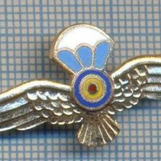 AX 767 INSIGNA - SEMN DE ARMA PARASUTISTI -PENTRU COLECTIONARI