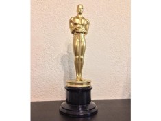 Replica trofeu oscar foto