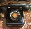 TELEFON VECHI DIN METAL SI EBONITA POST FIX/SONERIE CU SUNET PLACUT/FUNCTIONAL