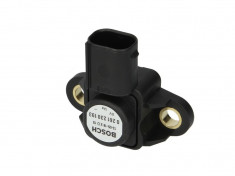 Senzor,presiune supraalimentare MERCEDES E-CLASS (W211) (2002 - 2009) BOSCH 0 261 230 193