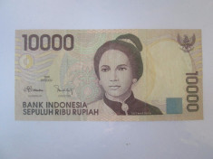 Indonezia 10 000 Rupiah 1998 foto