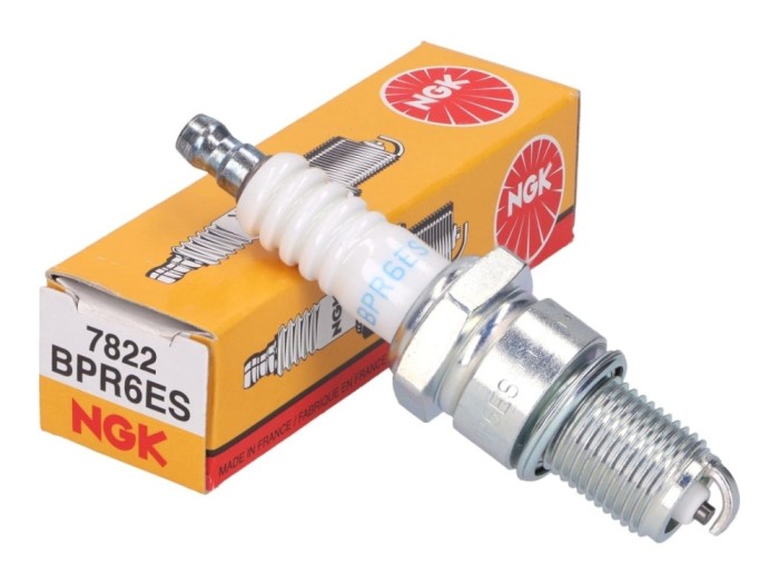 Bujie NGK BPR6ES