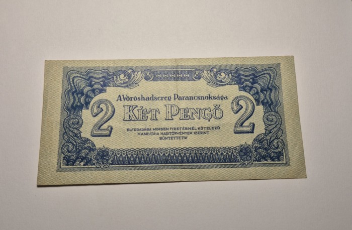 2 Pengo 1944