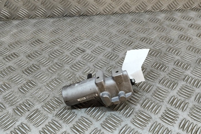 Cilindru de fr&acirc;nă LEXUS GS _L1_ 2014 OEM: 47207-30070 26306455