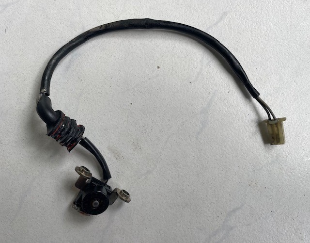 Yamaha R6 (RJ03) 1999-2002 Senzor aprindere